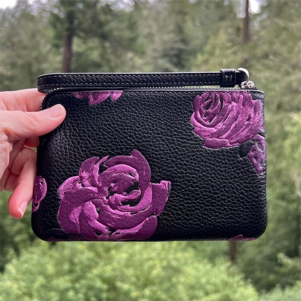 COACH Black Leather Wristlet Wallet in Purple Rose Floral Print NWT AUTHENTIC - Picture 2 of 4